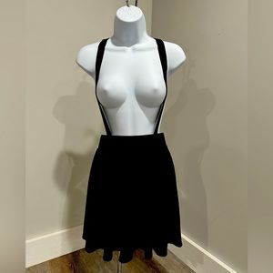 Black, suspender skirt 🖤
